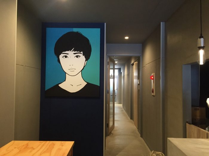 至るところにアーティストの施しもあり、楽しめる空間となっている。