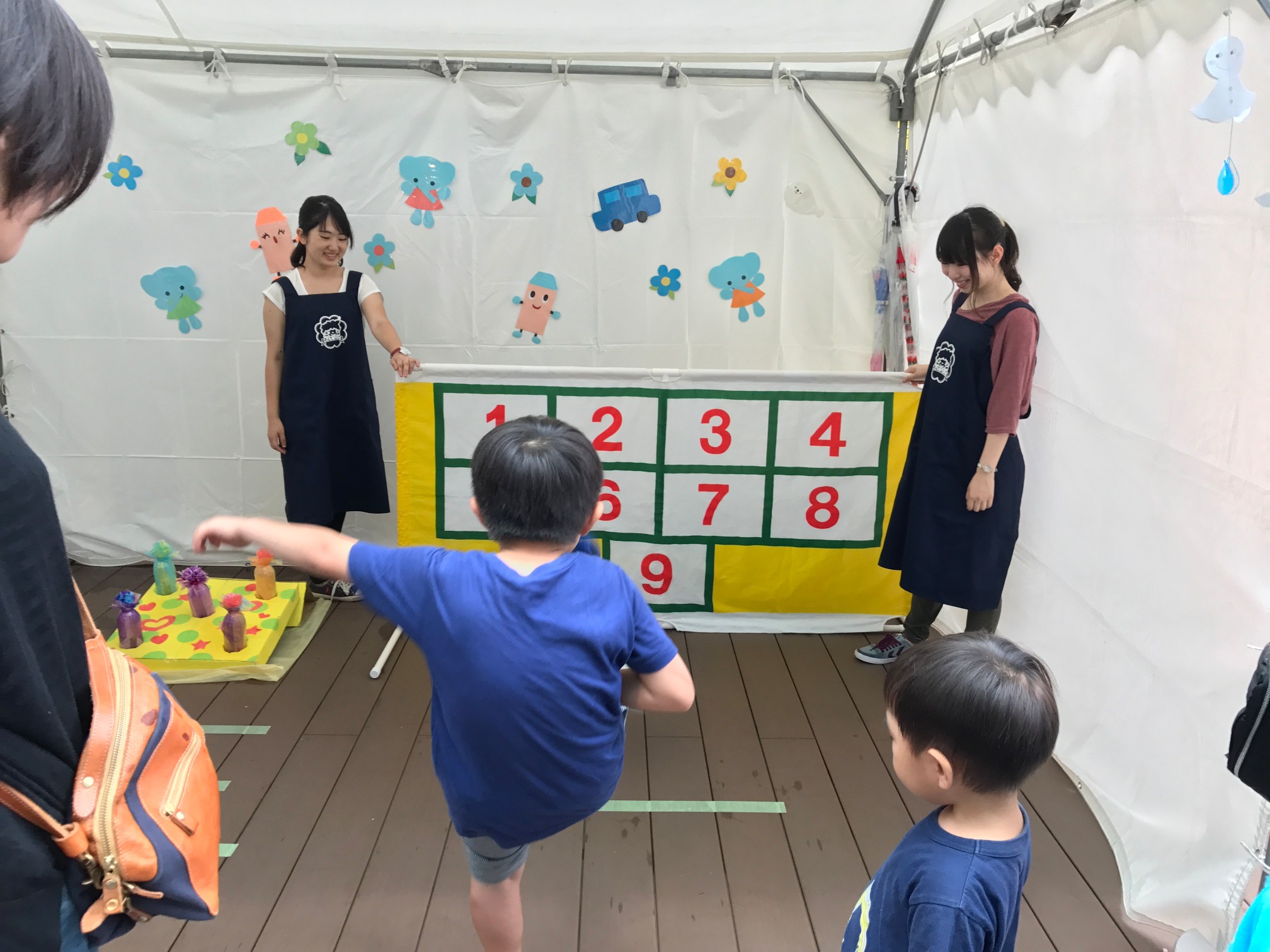 ブース6