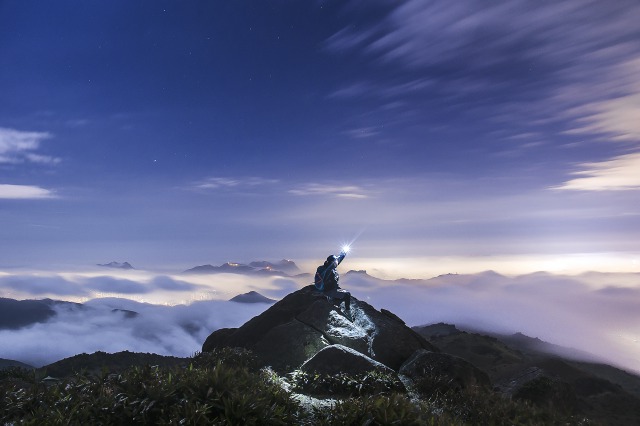 (写真: Jessica Li）